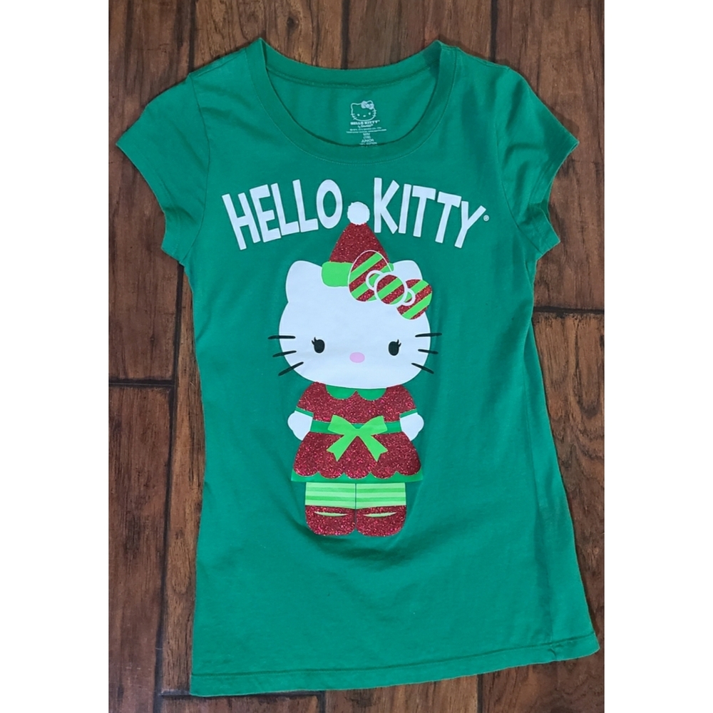 Juniors Medium Hello Kitty Holiday T-Shirt